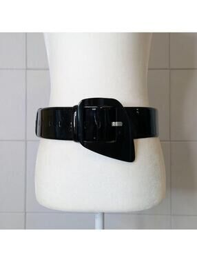 Anne Fontaine wide patent leather statement belt